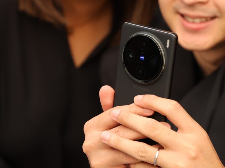 vivo เปิดตัว vivo X100 Series 5G สมาร์ตโฟนเน้นถ่ายภาพ ชูจุดเด่น ZEISS Telephoto Sunshot